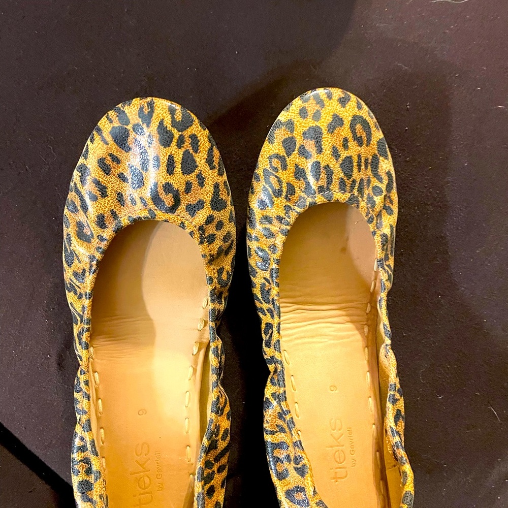Tieks Leopard Size 9